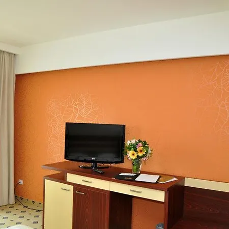 Gggociman Hotel 4*